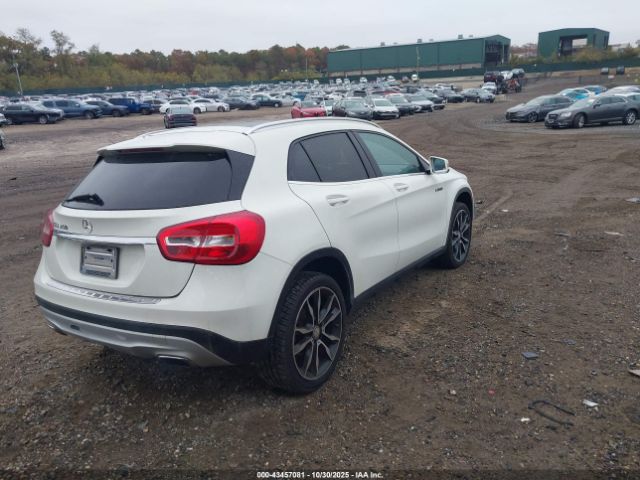 2017 MERCEDES-BENZ GLA 250 WDCTG4GB8HJ345235 Photo 3