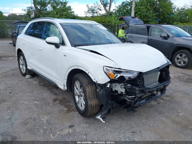 2025 AUDI Q3 WA1DECF35S1031449 Photo 0