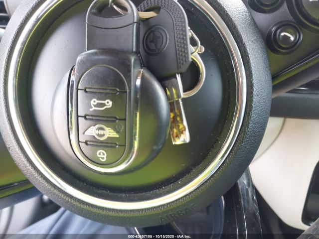 2018 MINI CLUBMAN WMWLN5C5XJ2E34628 Photo 10