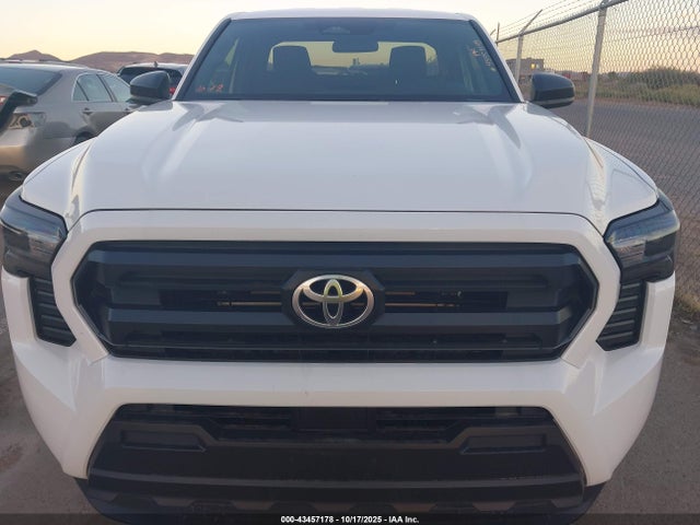 Toyota Tacoma 2025 3TYJDAKN7ST020337 Image 27