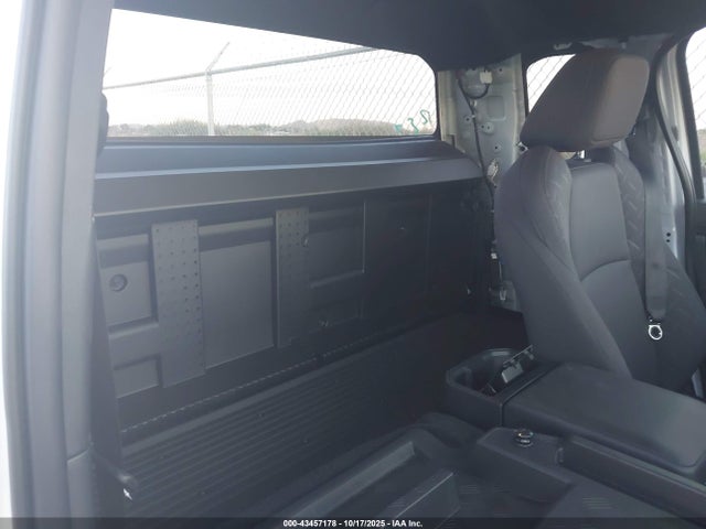 Toyota Tacoma 2025 3TYJDAKN7ST020337 Image 22