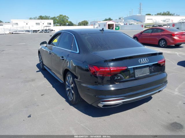 2020 AUDI A4 WAUGMAF41LN010673 Photo 2