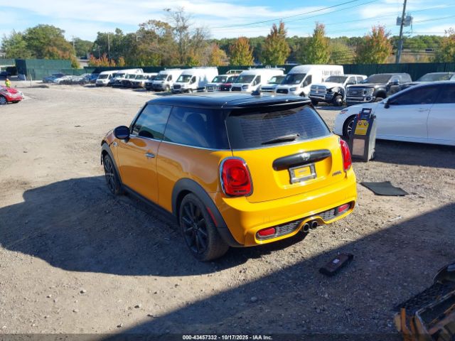 2015 MINI HARDTOP WMWXP7C58F2A61197 Photo 2