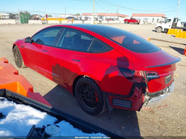 2021 TESLA MODEL 3 5YJ3E1EC2MF033242 Photo 2