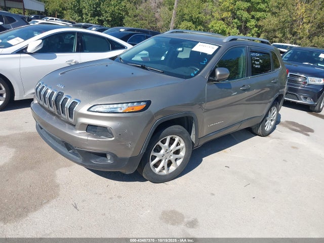Jeep Cherokee 2017 1C4PJLCB3HW668989 Image 2