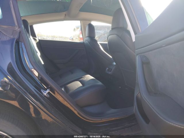 2021 TESLA MODEL 3 5YJ3E1EB2MF869107 Photo 7