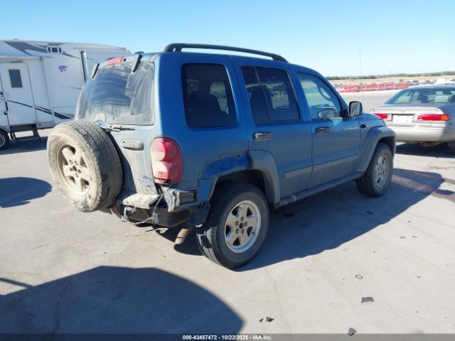 2005 JEEP LIBERTY 1J4GL48K65W601138 Photo 3