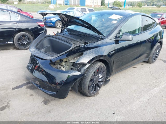 2023 TESLA MODEL Y 7SAYGDEF0PF783208 Photo 1