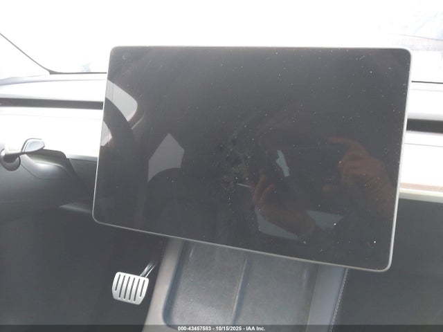 2023 TESLA MODEL Y 7SAYGDEF0PF783208 Photo 6