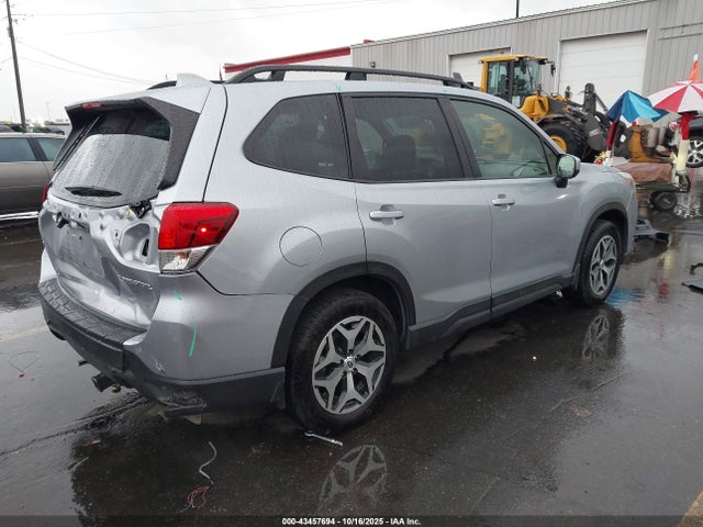 Subaru Forester Premium 2023 JF2SKAEC8PH519953 Image 4