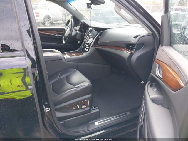 2019 CADILLAC ESCALADE 1GYS4BKJ0KR348758 Photo 4