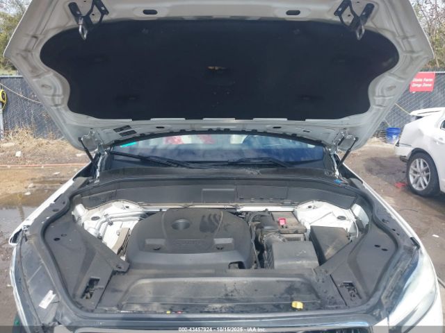 2016 VOLVO XC90 YV4A22PK9G1014482 Photo 9