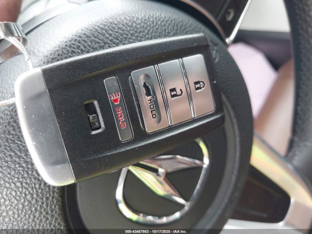 2019 ACURA RDX 5J8TC2H58KL001870 Photo 10