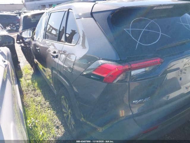 2022 TOYOTA RAV4 HYBRID 4T3B6RFV4NU100409 Photo 2