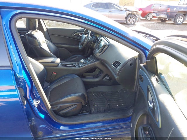 Продажа на аукционе авто 2015 Chrysler 200 S, vin: 1C3CCCDG1FN632194, номер лота: 43458052