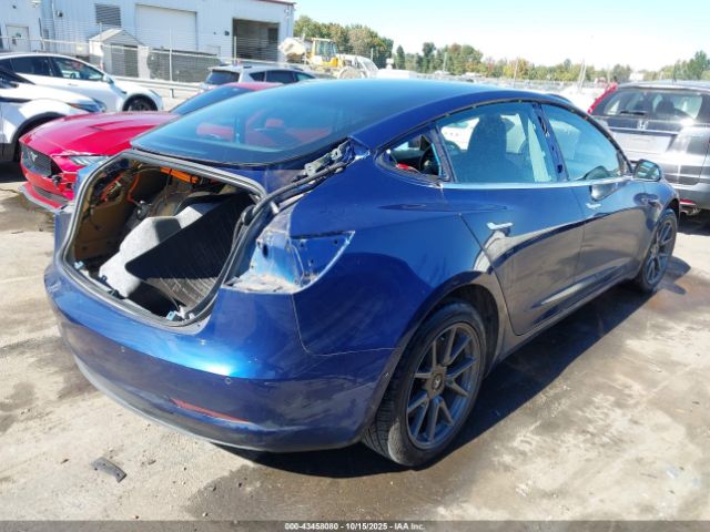 2019 TESLA MODEL 3 5YJ3E1EA9KF411696 Photo 3
