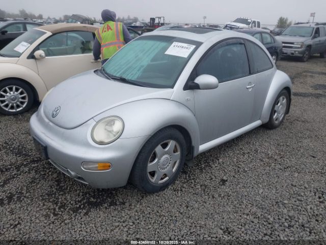 2001 VOLKSWAGEN NEW BEETLE 3VWDD21C31M448139 Photo 1