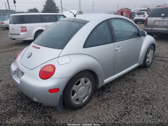 2001 VOLKSWAGEN NEW BEETLE 3VWDD21C31M448139 Photo 3