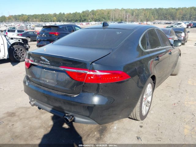 2017 JAGUAR XF SAJBD4BV7HCY29575 Photo 3