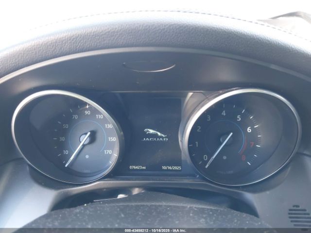 2017 JAGUAR XF SAJBD4BV7HCY29575 Photo 6