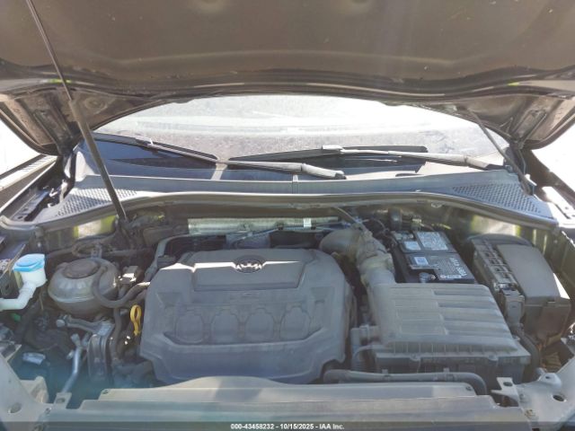 2019 VOLKSWAGEN TIGUAN 3VV4B7AX4KM084079 Photo 9