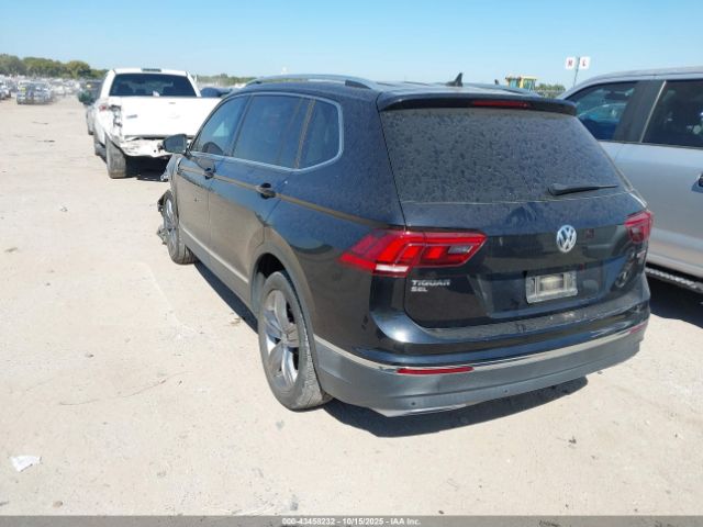 2019 VOLKSWAGEN TIGUAN 3VV4B7AX4KM084079 Photo 2