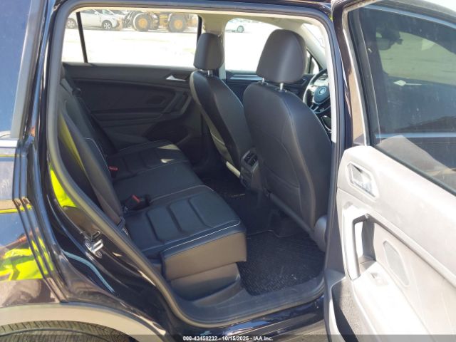 2019 VOLKSWAGEN TIGUAN 3VV4B7AX4KM084079 Photo 7