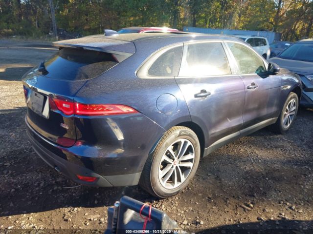 2018 JAGUAR F-PACE SADCJ2FX2JA256781 Photo 3
