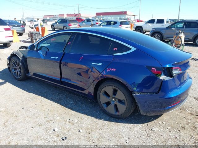 2018 TESLA MODEL 3 5YJ3E1EA5JF022620 Photo 2