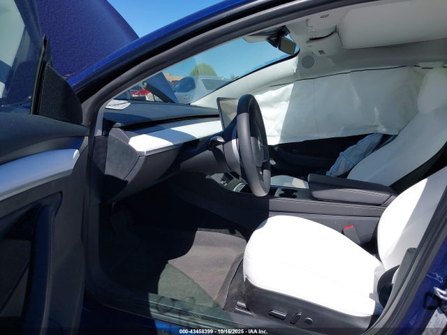 2023 TESLA MODEL 3 5YJ3E1EA2PF672725 Photo 4