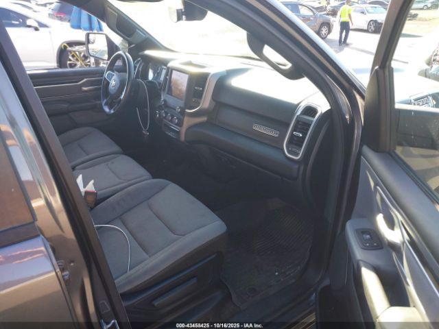 2021 RAM 1500 1C6RREBG3MN654074 Photo 4