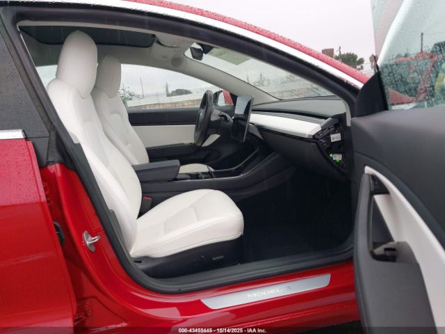 2019 TESLA MODEL 3 5YJ3E1EB9KF365957 Photo 4