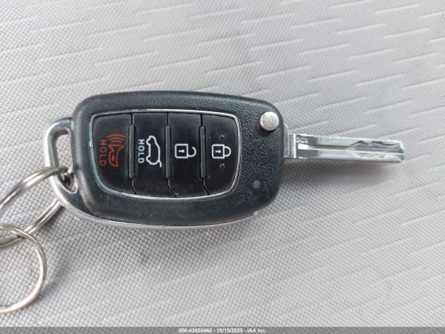 2019 HYUNDAI TUCSON KM8J2CA44KU919086 Photo 10