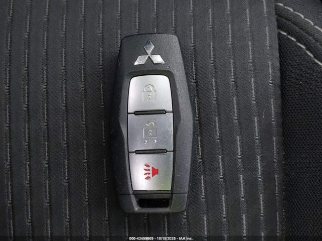 2022 MITSUBISHI OUTLANDER JA4J4TA86NZ003884 Photo 10