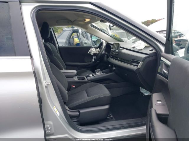 2022 MITSUBISHI OUTLANDER JA4J4TA86NZ003884 Photo 4