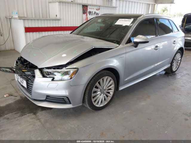 2017 AUDI A3 E-TRON WAUSPBFF9HA075682 Photo 1