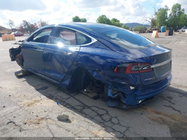 2016 TESLA MODEL S 5YJSA1E22GF168871 Photo 2
