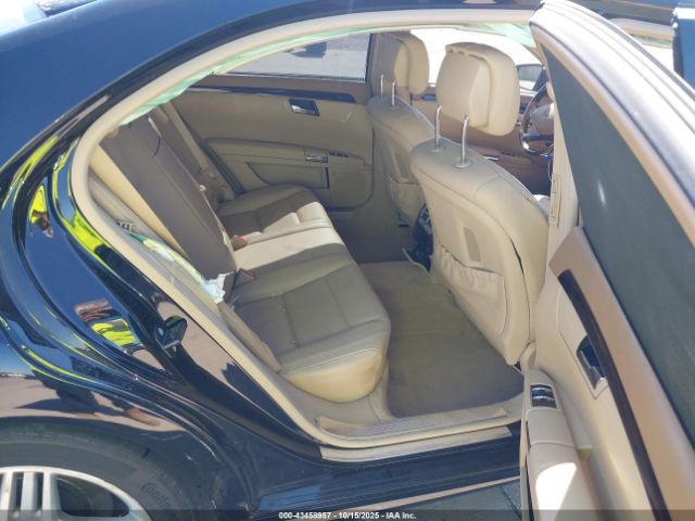 2012 MERCEDES-BENZ S 550 WDDNG7DB7CA463070 Photo 7