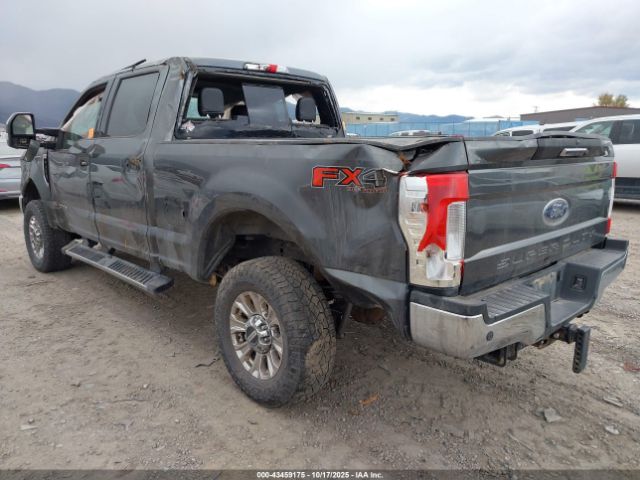 2018 FORD F-250 1FT7W2BT2JEB56772 Photo 2