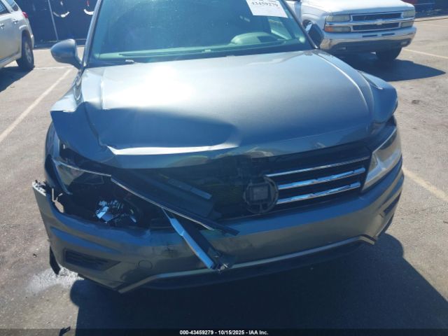 2018 VOLKSWAGEN TIGUAN 3VV2B7AX9JM030511 Photo 5