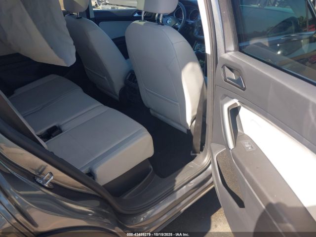 2018 VOLKSWAGEN TIGUAN 3VV2B7AX9JM030511 Photo 7