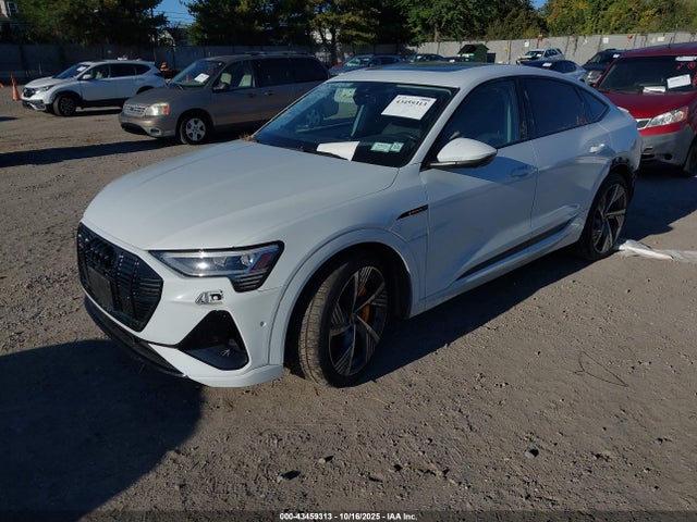 2022 AUDI E-TRON SPORTBACK WA13AAGE5NB037150 Photo 1