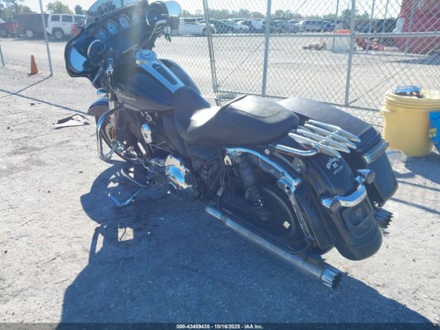 2016 HARLEY-DAVIDSON FLHXS 1HD1KRM10GB689122 Photo 2