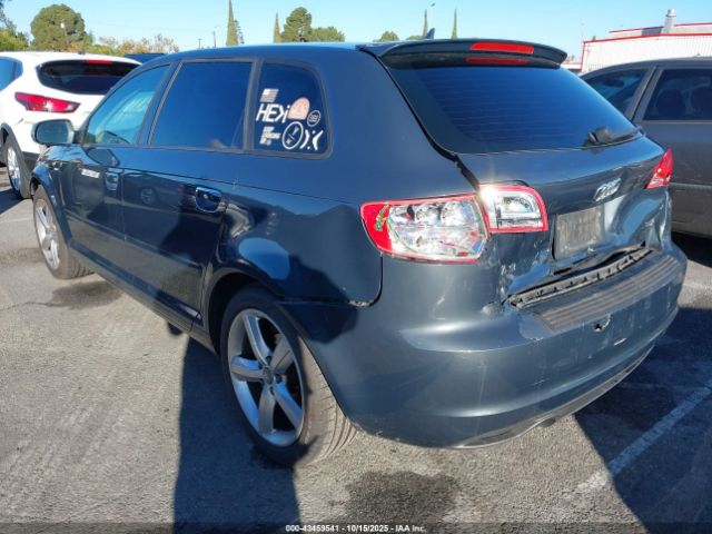 2012 AUDI A3 WAUKJAFM6CA140295 Photo 2