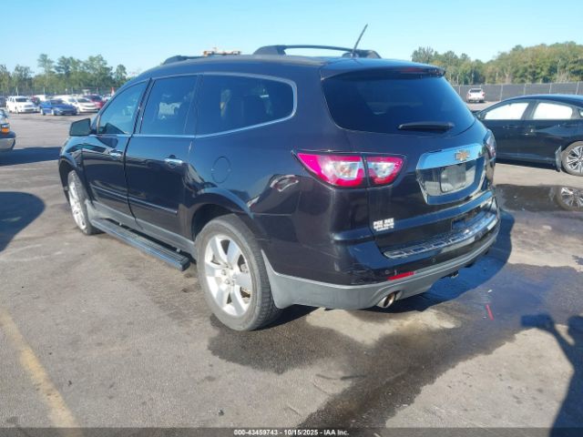 2014 CHEVROLET TRAVERSE 1GNKRJKD7EJ327377 Photo 2