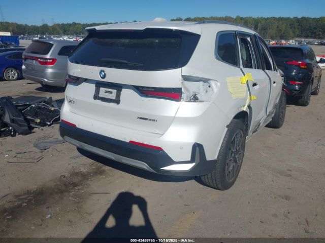 2023 BMW X1 WBX73EF0XP5X75464 Photo 3