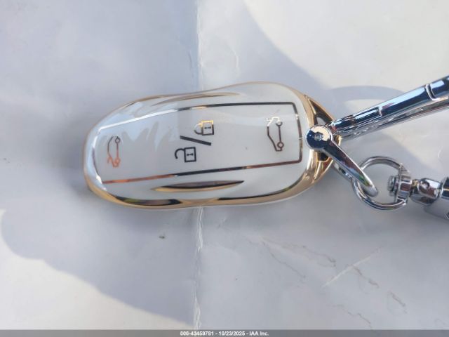 2016 TESLA MODEL S 5YJSA1E14GF157748 Photo 10