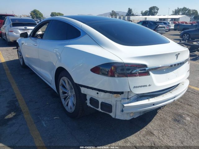 2016 TESLA MODEL S 5YJSA1E14GF157748 Photo 2