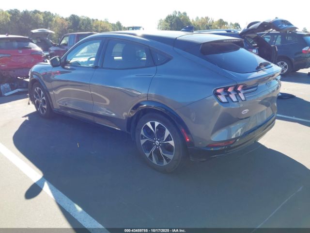 2021 FORD MUSTANG MACH-E 3FMTK3SU4MMA03197 Photo 2