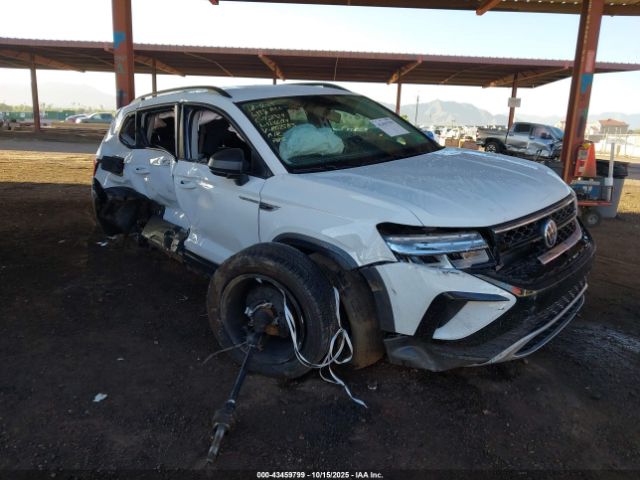 2022 VOLKSWAGEN TAOS 3VVAX7B24NM052583